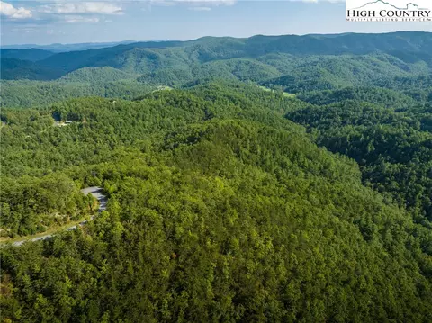 1318 Roundleaf Ln, Ferguson, NC 28624 photo 7