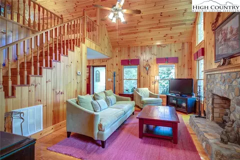 3664 Wildcat Rd, Deep Gap, NC 28618 photo 5