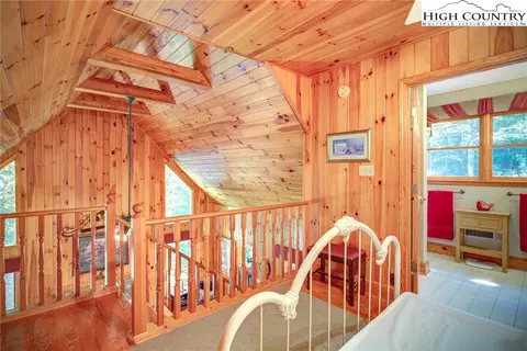 3664 Wildcat Rd, Deep Gap, NC 28618 photo 21
