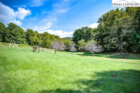 3664 Wildcat Rd, Deep Gap, NC 28618 photo 41