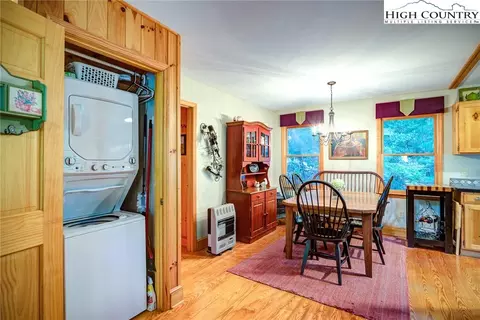 3664 Wildcat Rd, Deep Gap, NC 28618 photo 15