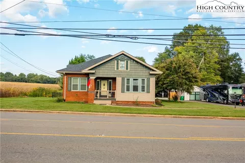 401 S Main St, Dobson, NC 27017 photo 45