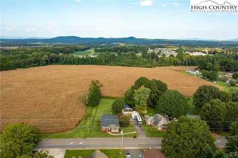 401 S Main St, Dobson, NC 27017 photo 44