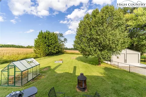 401 S Main St, Dobson, NC 27017 photo 31