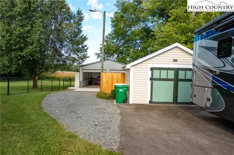 401 S Main St, Dobson, NC 27017 photo 35
