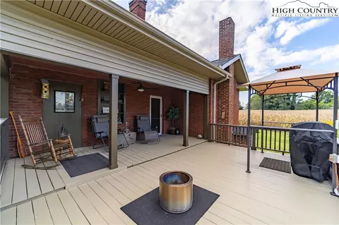 401 S Main St, Dobson, NC 27017 photo 25