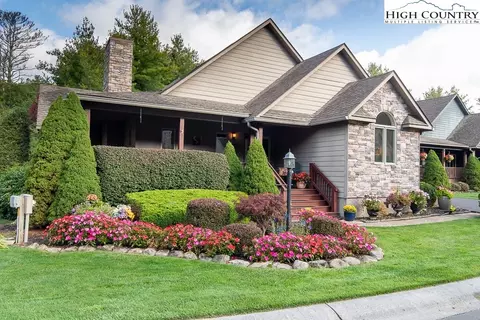 146 Mallard Ct, Banner Elk, NC 28604