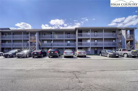 128 Zeb St #A-106, Boone, NC 28607
