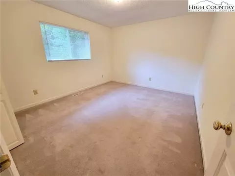 139 Wey St, Boone, NC 28607 photo 12