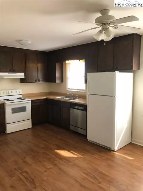 197 Short St, Boone, NC 28607 photo 3