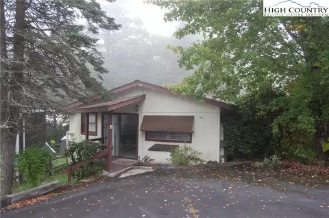 83 Snowshoe Loop, Newland, NC 28657