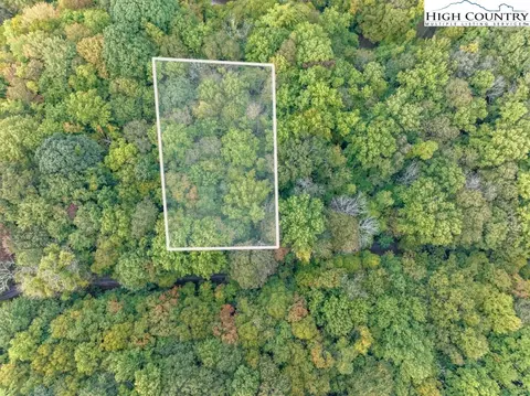 129 Sassafrass Rd, Beech Mountain, NC 28604 photo 1