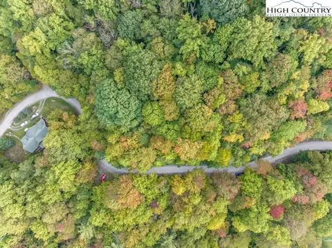 124 Deergrass Rd, Beech Mountain, NC 28604 photo 4