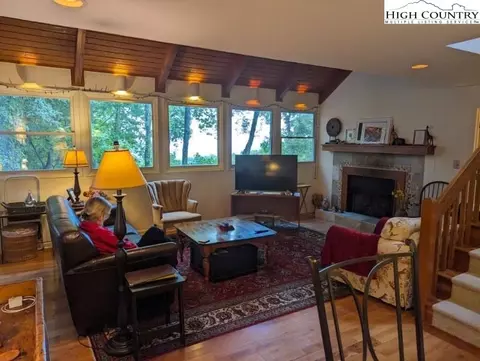 276 Hidden Ridge Rd, Deep Gap, NC 28618 photo 14