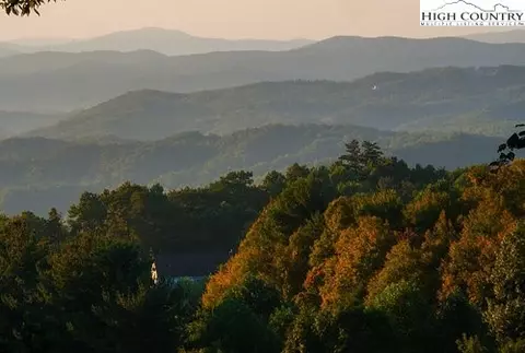 276 Hidden Ridge Rd, Deep Gap, NC 28618 photo 25