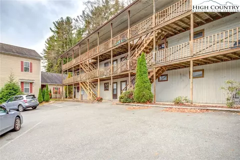 286 Faculty St #7, Boone, NC 28607
