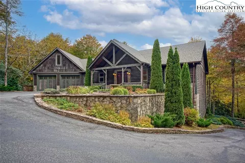 145 Brave Hawk, Blowing Rock, NC 28605