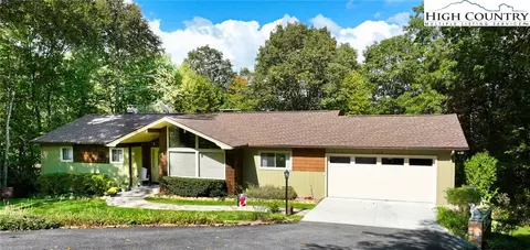 170 Teaberry Dr, Boone, NC 28607 photo 2