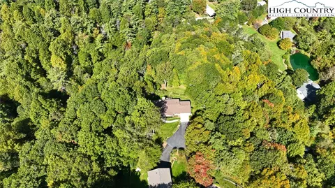 170 Teaberry Dr, Boone, NC 28607 photo 4