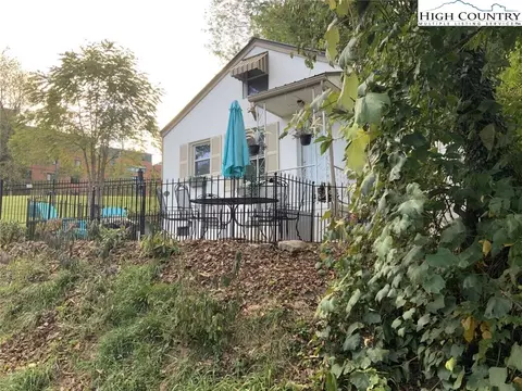 189 Brown St, Boone, NC 28607 photo 5