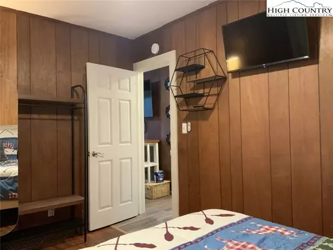 189 Brown St, Boone, NC 28607 photo 23