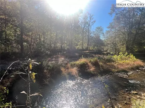 8405 Elk Creek Rd, Deep Gap, NC 28618 photo 7