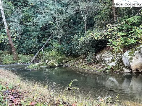 8405 Elk Creek Rd, Deep Gap, NC 28618 photo 30