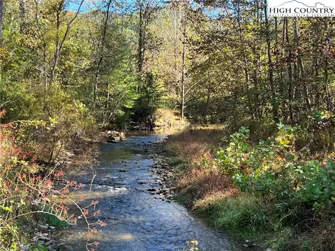8405 Elk Creek Rd, Deep Gap, NC 28618 photo 35