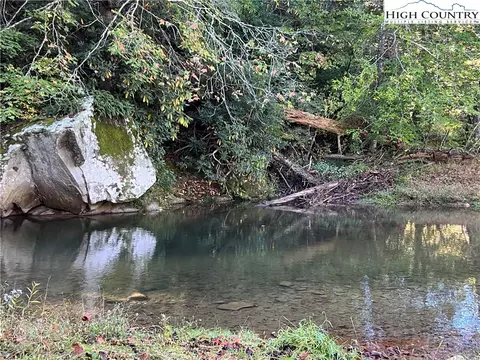 8405 Elk Creek Rd, Deep Gap, NC 28618 photo 29
