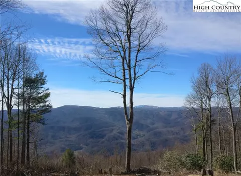 6 Skyview Street, Deep Gap, NC 28618 photo 5