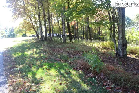 6 Skyview Street, Deep Gap, NC 28618 photo 2