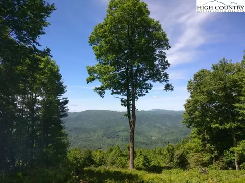 6 Skyview Street, Deep Gap, NC 28618