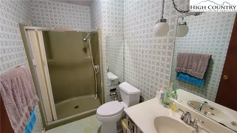 198 Locust Hl, Boone, NC 28607 photo 9