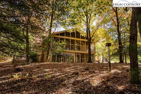 235 Shady Ln, Roaring Gap, NC 28668