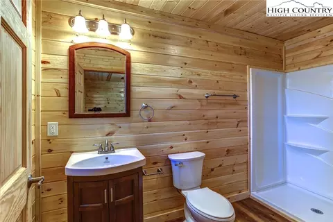201 Hillside Dr, Boone, NC 28607 photo 9