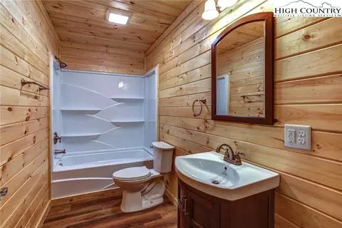 201 Hillside Dr, Boone, NC 28607 photo 6