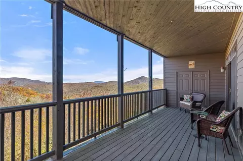 335 Pleasant View Blvd #4C, Sugar Mountain, NC 28604