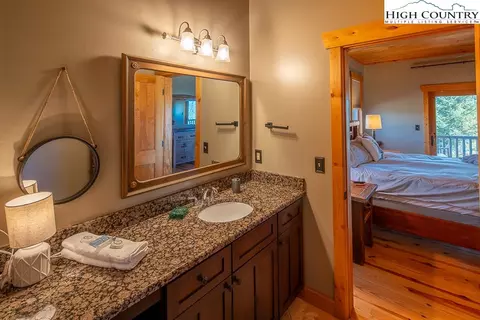 285 Four Diamond Dr, Seven Devils, NC 28604 photo 18