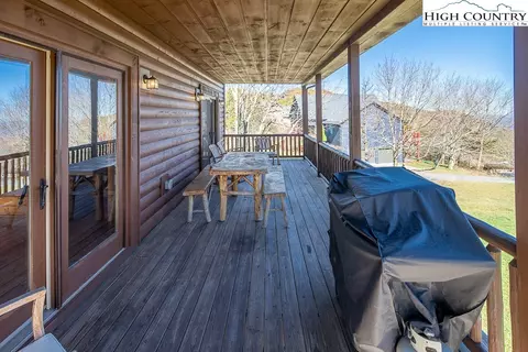 285 Four Diamond Dr, Seven Devils, NC 28604 photo 28