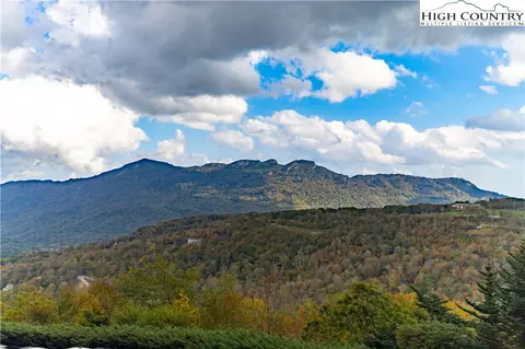 303 Sugar Top Dr #1-2116, Sugar Mountain, NC 28604