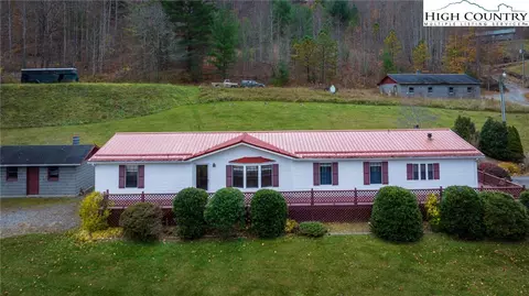 385 Old Buffalo Rd, West Jefferson, NC 28694