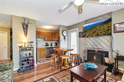301 Pinnacle Inn Rd #4109, Beech Mountain, NC 28604