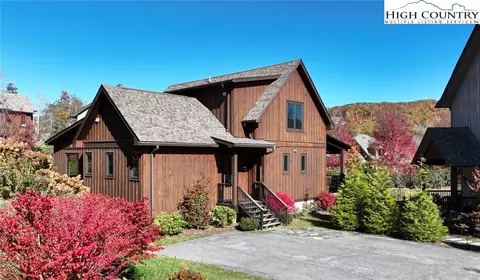 186 Elk Creek Dr #2, Banner Elk, NC 28604