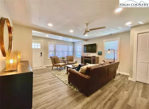 163 Leola St, Boone, NC 28607 photo 8