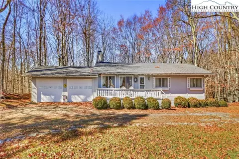 101 Upper Grouse Ridge Rd, Beech Mountain, NC 28604