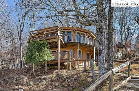 115 Skiview Ln, Beech Mountain, NC 28604