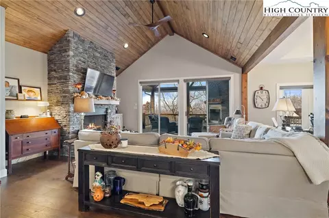 Kitchen - 103 Wintergreen Way Rd, Beech Mountain, NC 28604 photo 3 of 9