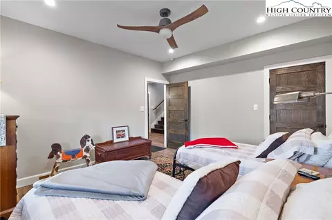Bedroom - 103 Wintergreen Way Rd, Beech Mountain, NC 28604 photo 5 of 9