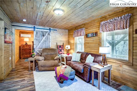 4180 Three Top Rd, Todd, NC 28684 photo 6