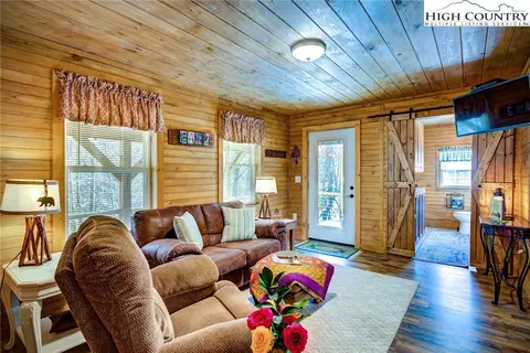 4180 Three Top Rd, Todd, NC 28684 photo 7